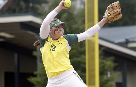 Jessica Moore, 2011 Oregon Softball Photo by Eric Evans, Copyright 2011