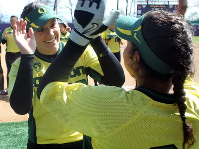 Kaitlin Vitek, 2011 Oregon Softball