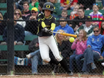 Allie Burger, 2011 Oregon Softball. Photo by Geoff Thurner Copyright 2011.