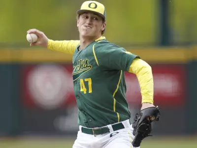 Alex Keudell, Baseball 2011 vs. UCLA, May 8 Credit Eric Evans