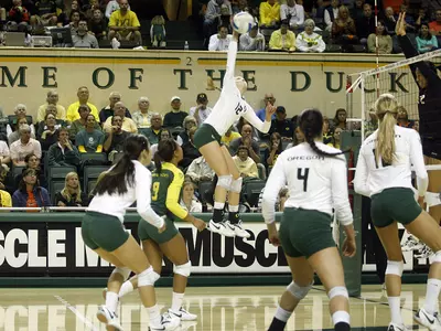 Katherine Fischer, Oregon Volleyball 2010