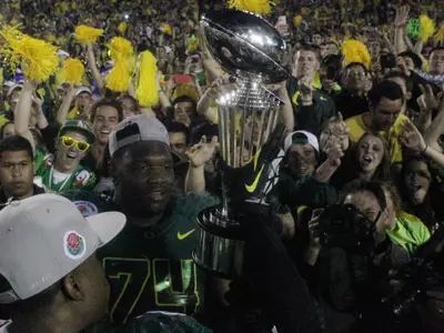 Darrion Weems, 2012 Rose Bowl, Photo by Geoff Thurner, Copyright 2012.