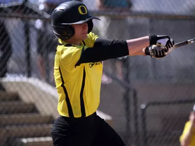 Kelsey Chambers, 2012 Oregon Softball, Photo by Geoff Thurner, Copyright 2012.