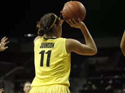 Amanda Johnson, WBB 2011-12 vs. Oregon State, Feb. 25, 2012 Credit Eric Evans