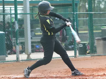 Kaylan Howard, 2012 Oregon Softball, Photo by Geoff Thurner, Copyright 2012.