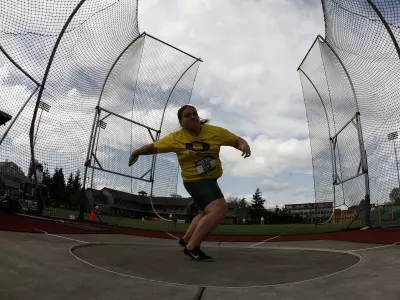 Laura Bobek, Oregon Relays 2012