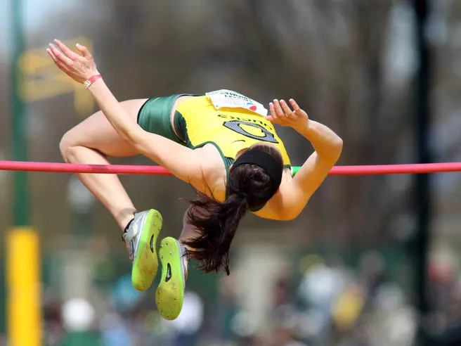Track Opens Outdoor Season Hosting Oregon Preview