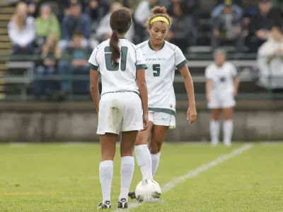 Oregon Women's Soccer, 2011 Stanford Game. Copyright Eric Evans.