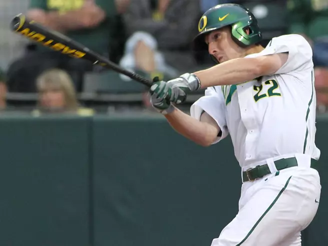 Ducks Open Pac-12 Action With Win At USC