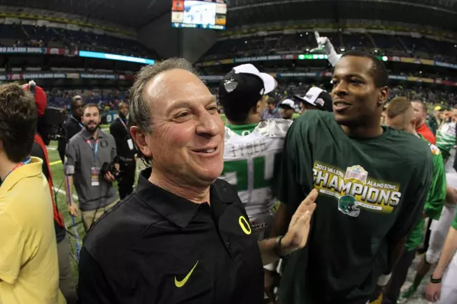 UO defense sends Aliotti out with a bang