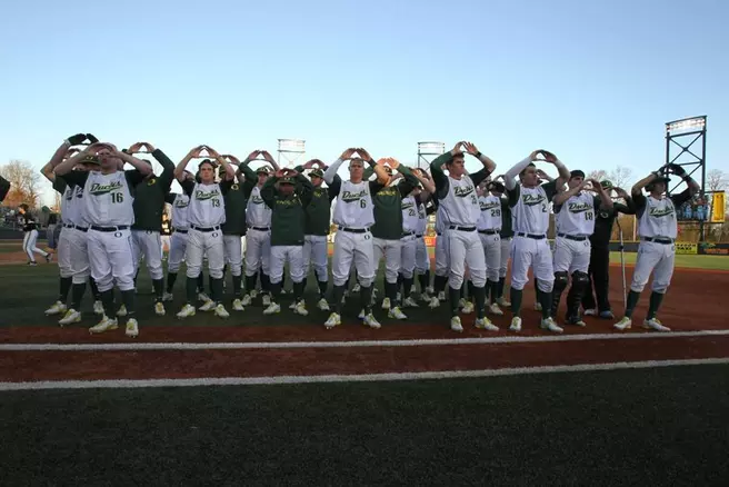 Three Ducks Named To Freshman All-American Team