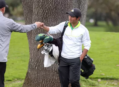 Jonathan Woo, Men's Golf, 2013, Copyright Geoff Thurner