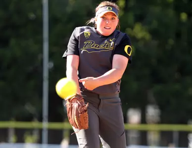 Cheridan Hawkins, 2013 Oregon Softball, Photo by: Geoff Thurner, Copyright 2013
