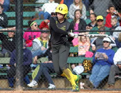 Alyssa Gillespie, 2013 Oregon Softball, Photo by: Geoff Thurner, Copyright 2013