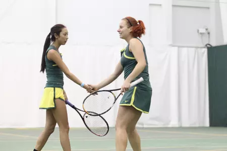 Patricia Skowronski and Nicole Long, 2013 Oregon Tennis, Photo by Geoff Thurner