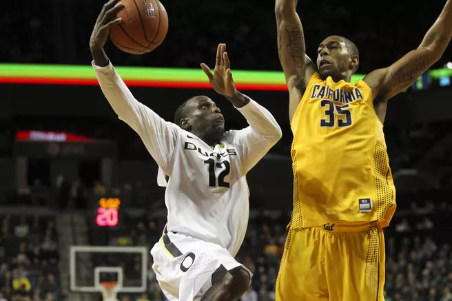 Ducks' toughness tested in advance of Sunday's Civil War