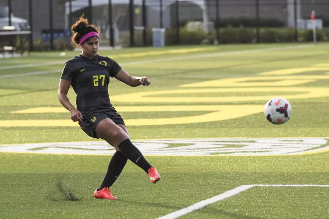 Ducks Drop Tough 2-1 Contest to LSU in 2015 Opener