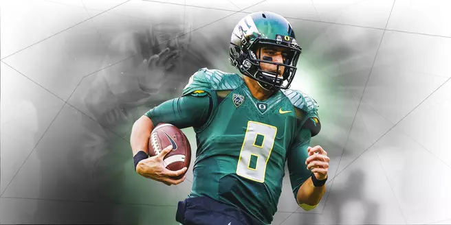 Mariota Wins Heisman Trophy, Becomes First UO Winner