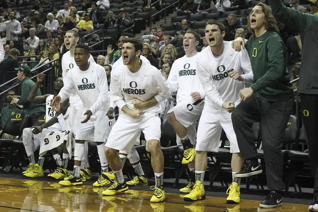 Oregon men to host No. 3 Wildcats on senior day at MKA