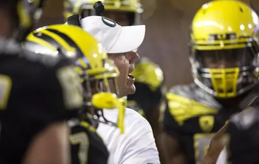 Defense Comes Through When It Matters As Ducks Top Cougs