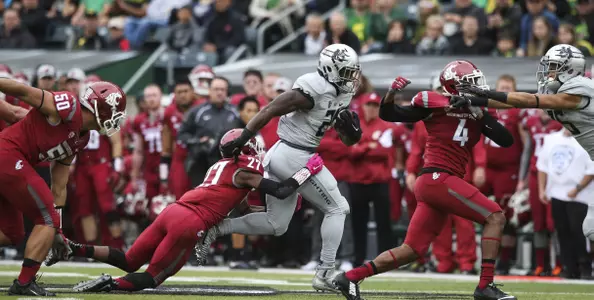 2015-10-10(FB_OR.vs.WSU)02136EE.JPG
