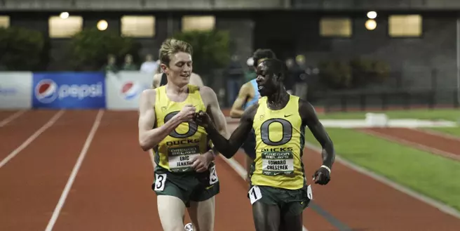 Ducks to Run 10,000 at Stanford Invitational