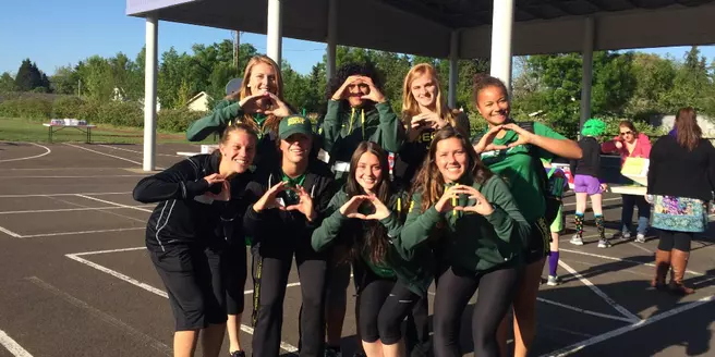 Oregon Soccer Gives Back to Community: Part 2