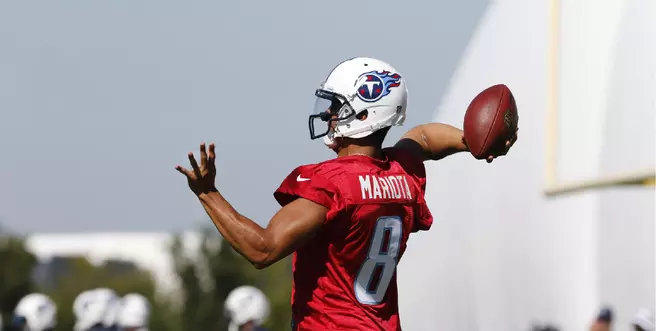 Mariota Opens Training Camp Atop Titans Depth Chart
