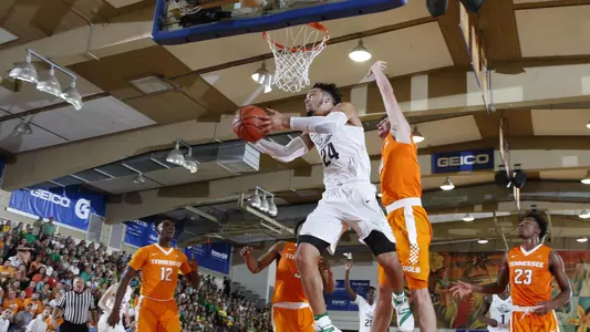 NCAA Basketball: Maui Invitational Day Two- Tennessee vs Oregon