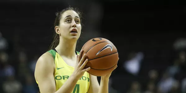 Maite Cazorla vs. Arizona 2015-16