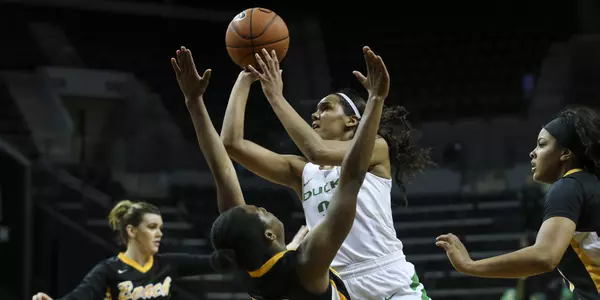 Lexi Petersen vs. Long Beach State WNIT 2015-16