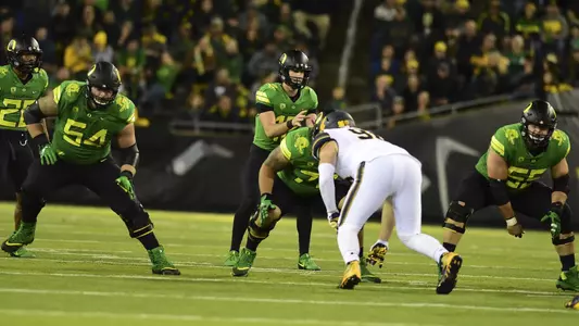 Offensive line Cal Throckmorton Hanson