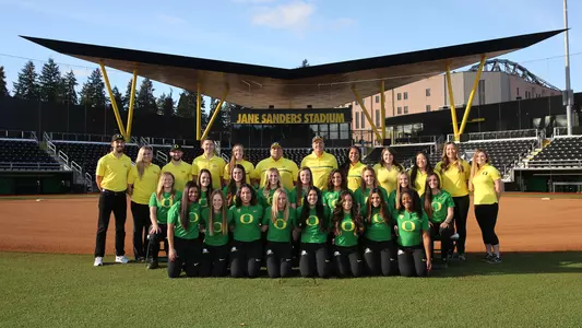 Softball team photo 2016-17