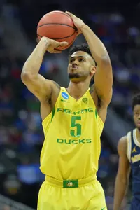 NCAA Basketball: NCAA Tournament-Midwest Regional-Oregon vs Michigan