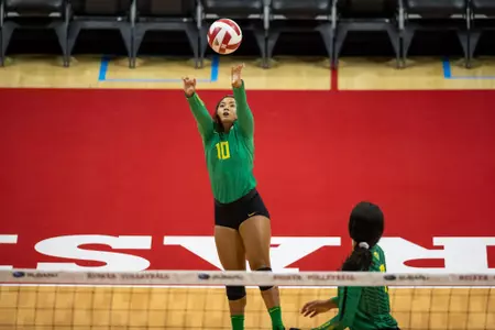 2018 Vert Challenge
Texas vs Oregon
Oregon Volleyball
Lincoln, Nebraska
Game Start Time: 3:30 PM
Game Date: August 24, 2018
Photo by Scott Bruhn/NU Communications