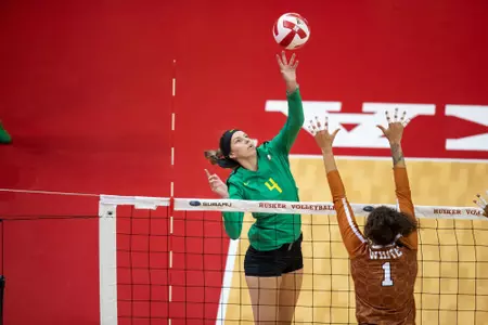 2018 Vert Challenge
Texas vs Oregon
Oregon Volleyball
Lincoln, Nebraska
Game Start Time: 3:30 PM
Game Date: August 24, 2018
Photo by Scott Bruhn/NU Communications
