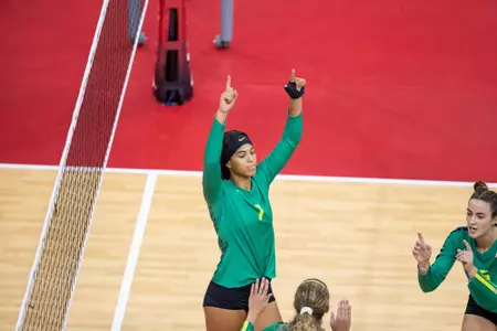 2018 Vert Challenge
Texas vs Oregon
Oregon Volleyball
Lincoln, Nebraska
Game Start Time: 3:30 PM
Game Date: August 24, 2018
Photo by Scott Bruhn/NU Communications