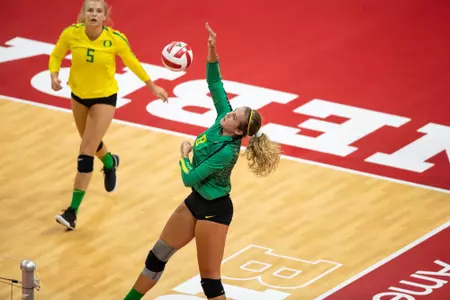 2018 Vert Challenge
Texas vs Oregon
Oregon Volleyball
Lincoln, Nebraska
Game Start Time: 3:30 PM
Game Date: August 24, 2018
Photo by Scott Bruhn/NU Communications