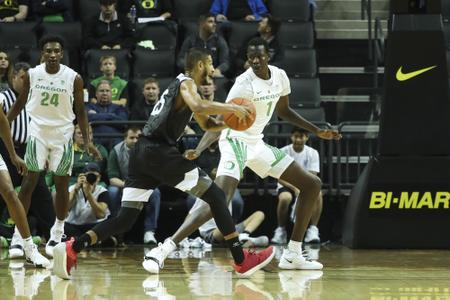 The Oregon Ducks take on the Western Oregon Wolves at Mathew Knight Arena on November 1, 2018 (Eric Evans Photography)
