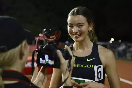 Burdon, Nadel Lead Solid Distance Opener Image