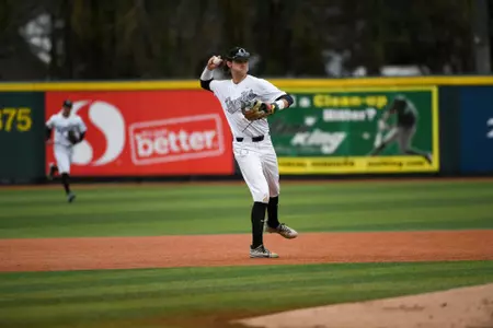 #baseball #sportsphotography #goducks #ducks