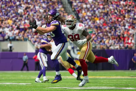 NFL: San Francisco 49ers at Minnesota Vikings