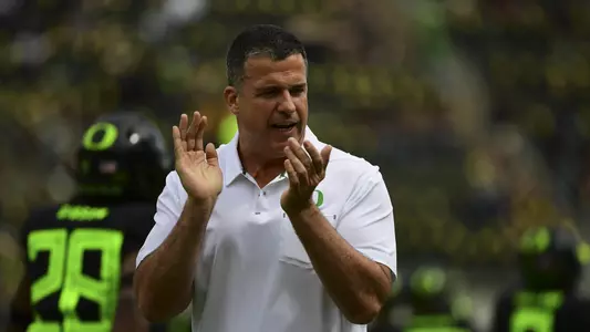 The Oregon Ducks take on the San Jose State Spartans at Autzen Stadium in  Eugene, Oregon on September 15, 2018 (Chris Poulsen / Eric Evans Photography)