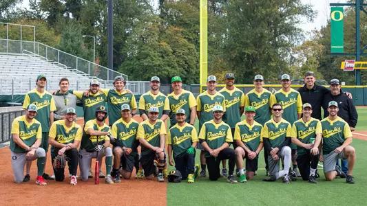 Baseball Alumni Team Photo