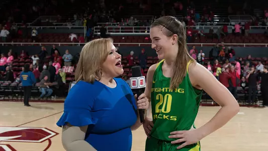 Sabrina Ionescu Holly Rowe at Stanford 2018-19