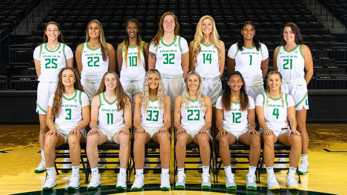 20-21 WBB Team Photo