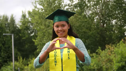 Rifanty Kahfiani Graduation