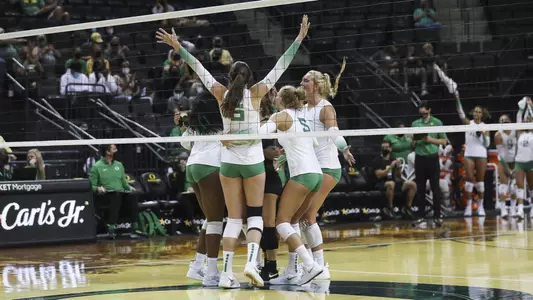 Team celebration vs San Jose State_0828