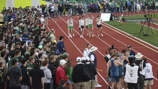 4xMile + crowd at Oregon Relays