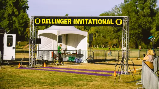 Dellinger Invitational finish line